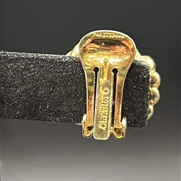 VTG 1980s Christian Dior Germany Ribbed Tripple Love Knot Clip On Earrings - Picture 4 of 7